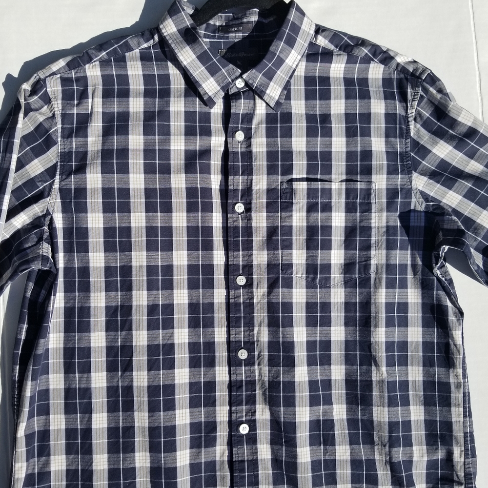 Men's Eddie Bauer Navy Button Up Large